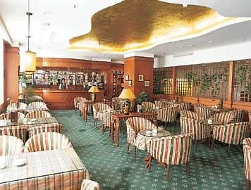 Sunny Hotel Ningbo Buitenkant foto